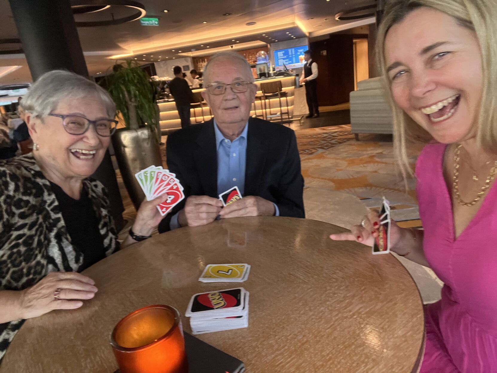 cruise-card-game-claudia-laroye.jpg